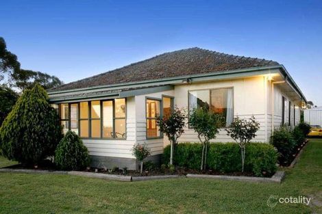 17 Niel St, Stratford, VIC 3862