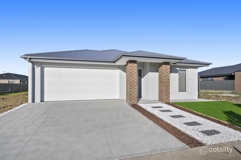 Property photo of 15 Cormorant Grange Winter Valley VIC 3358