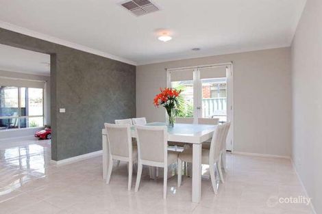 Property photo of 16 Beckett Way Craigieburn VIC 3064