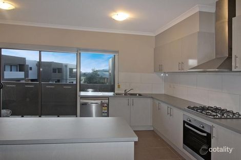 Property photo of 23 Zeta Circuit Cranbourne North VIC 3977