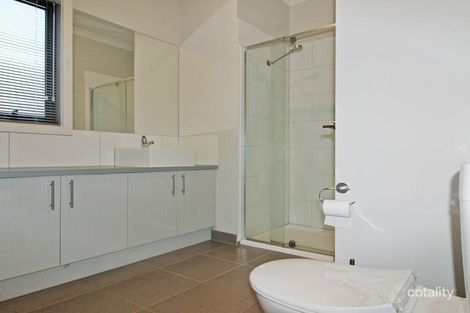 Property photo of 23 Zeta Circuit Cranbourne North VIC 3977