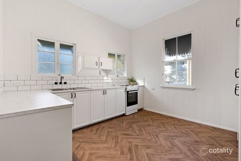 Property photo of 34 Norman Street East Brisbane QLD 4169