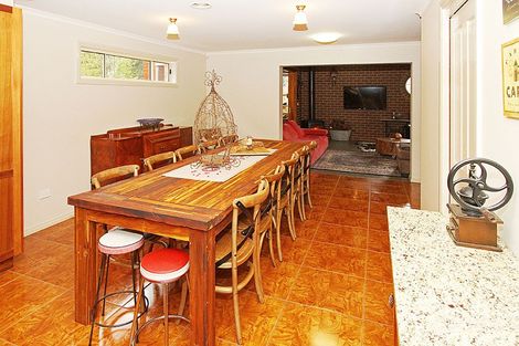 Property photo of 12 Leichardt Crescent Reservoir VIC 3073