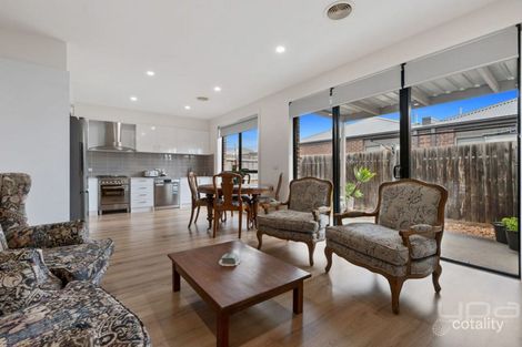 Property photo of 5 Cider Circuit Darley VIC 3340