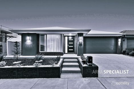 Property photo of 4 Brumich Way Clyde North VIC 3978