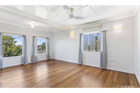 Property photo of 34 Bowen Terrace The Range QLD 4700