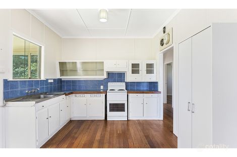 Property photo of 34 Bowen Terrace The Range QLD 4700