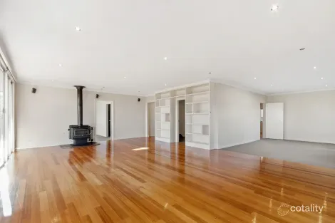 Property photo of 105 Lake Bunga Beach Road Lake Bunga VIC 3909