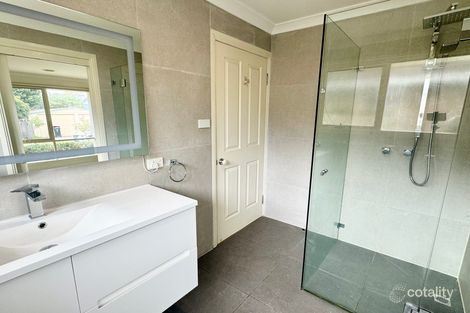 Property photo of 10 Dickens Street Heidelberg Heights VIC 3081