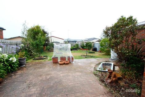 Property photo of 20 Carstairs Close Grovedale VIC 3216