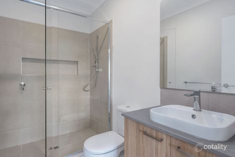 Property photo of 21 Kasai Walk Truganina VIC 3029