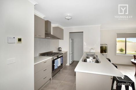 Property photo of 10 Mungo Drive Shepparton North VIC 3631