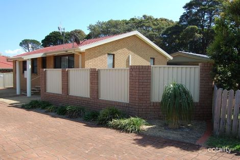 Property photo of 6A Cochrane Avenue Canton Beach NSW 2263