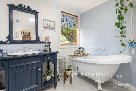 Property photo of 18 Gembrook-Launching Place Road Gembrook VIC 3783