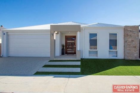 54 Midsummer Ave, Jindalee, WA 6036