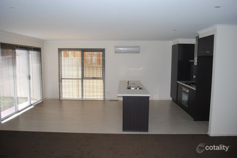 Property photo of 2/116 Gillies Street Maryborough VIC 3465