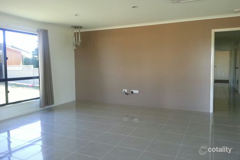 Property photo of 11 Cosgrove Court Clermont QLD 4721