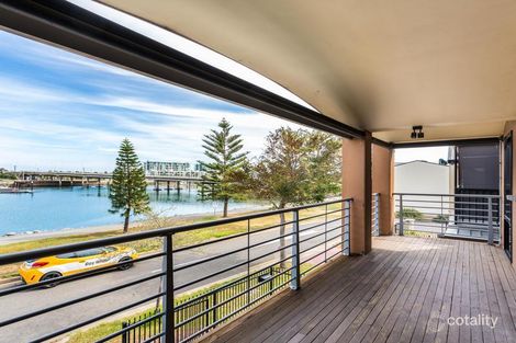 Property photo of 22 Knapman Crescent Port Adelaide SA 5015