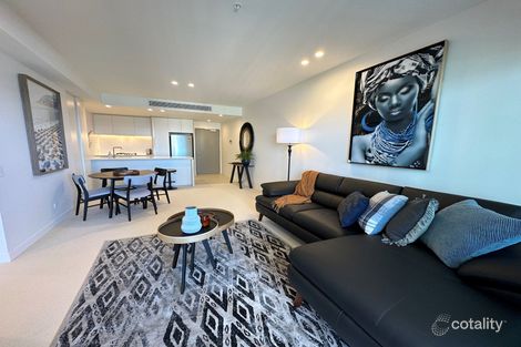 Property photo of 2002/12 Philip Avenue Broadbeach QLD 4218