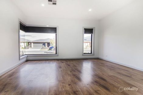 Property photo of 56 Biltmore Crescent Roxburgh Park VIC 3064