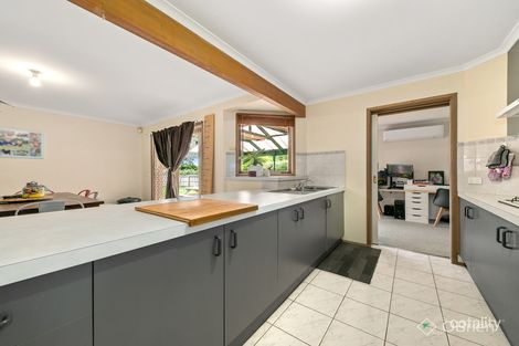 Property photo of 41 Balmoral Way Pakenham VIC 3810