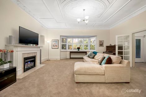 Property photo of 184 Alma Road St Kilda East VIC 3183