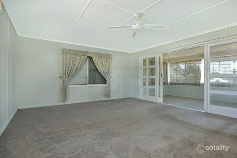 Property photo of 1 Ravenscourt Street Centenary Heights QLD 4350
