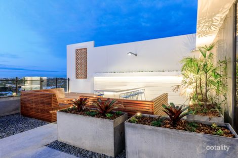 202/148 Logan Rd, Woolloongabba, QLD 4102