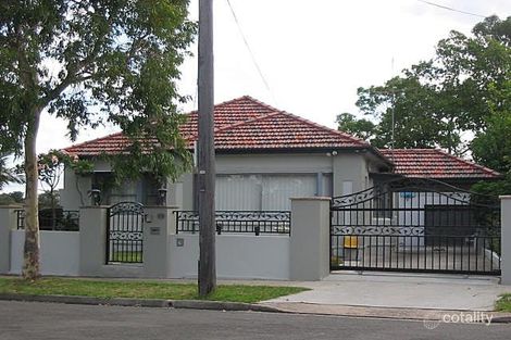 215 Burwood Rd, Croydon Park, NSW 2133