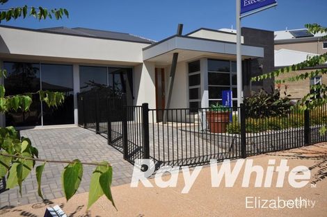 203a Roxburgh Cres, Blakeview, SA 5114
