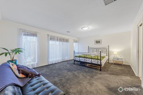 Property photo of 6 Lynch Court Berwick VIC 3806