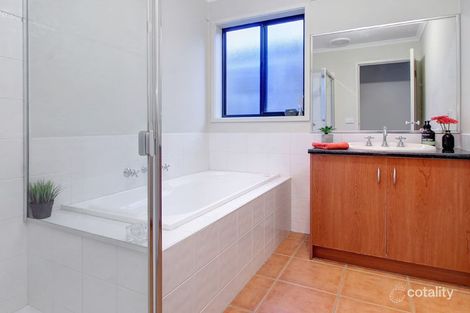 Property photo of 16 Windrest Place Hastings VIC 3915