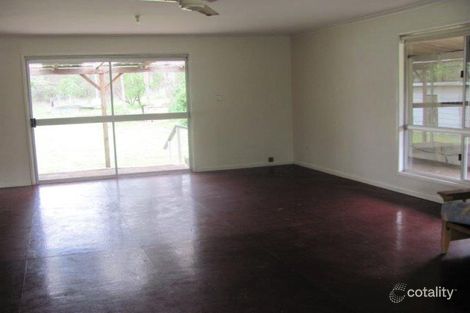 Property photo of 458 Cross Road Euleilah QLD 4674