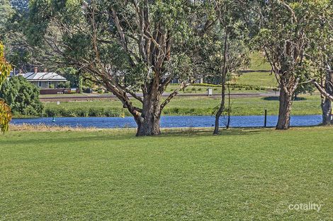 Property photo of 10 Handbury Boulevard Hamilton VIC 3300