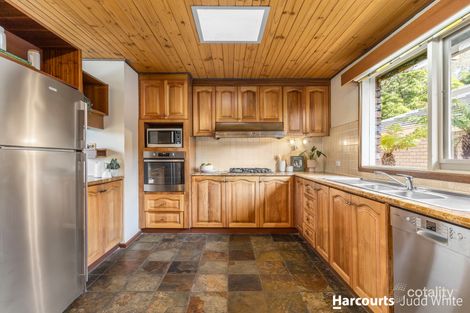 29 Donald Rd, Wheelers Hill, VIC 3150