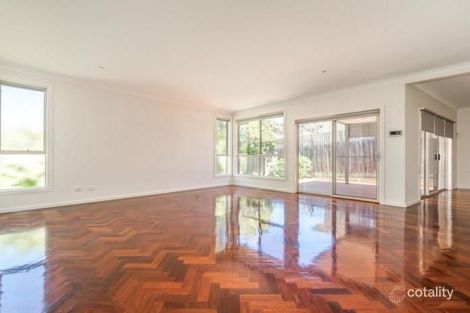 2/72 Thea Gr, Doncaster East, VIC 3109