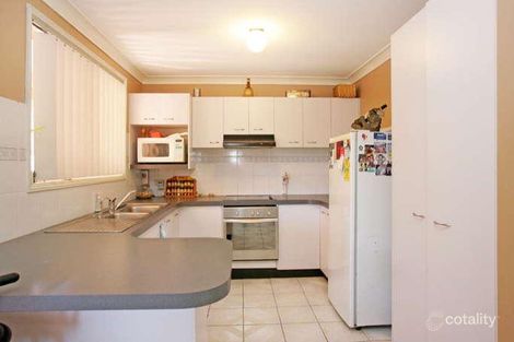 Property photo of 12 Pendant Parade Killarney Vale NSW 2261
