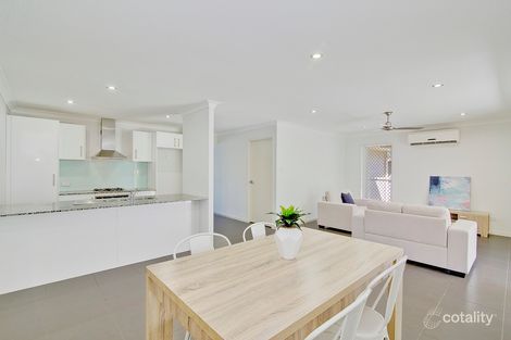 3 Fortescue St, Pacific Pines, QLD 4211