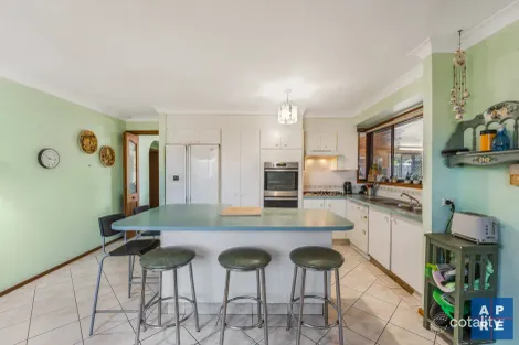 Property photo of 1 Yass Close Bossley Park NSW 2176