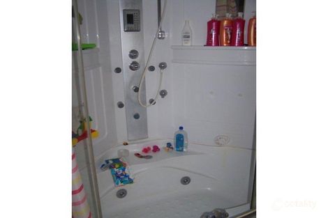 Property photo of 19 Chifley Drive Bethania QLD 4205