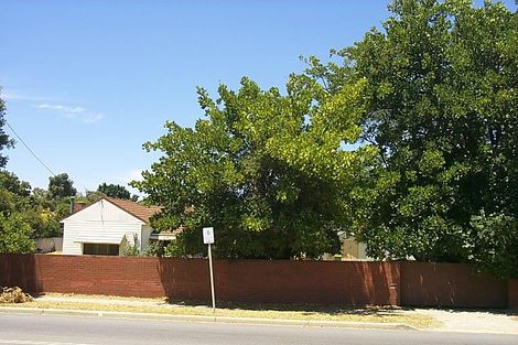 99 Kenwick Rd, Kenwick, WA 6107