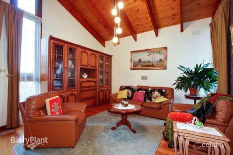 Property photo of 3 Drysdale Court Scoresby VIC 3179
