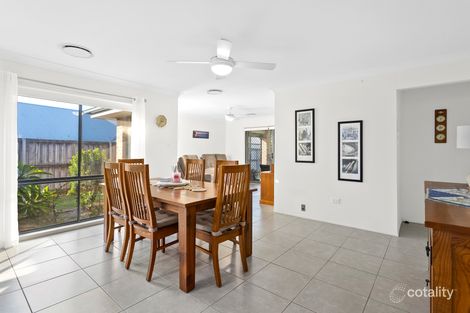 Property photo of 10 Wingello Crescent Tullimbar NSW 2527