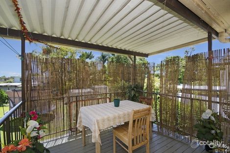 8 Fraser Ave, Cranbrook, QLD 4814