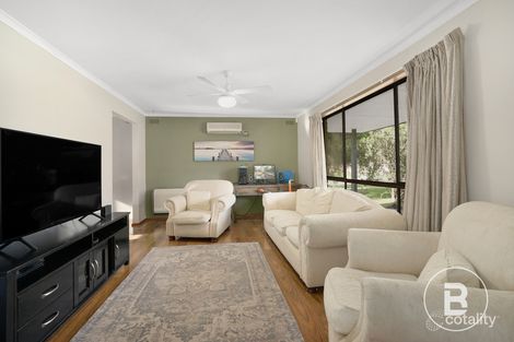 Property photo of 32 Bradby Avenue Mount Clear VIC 3350