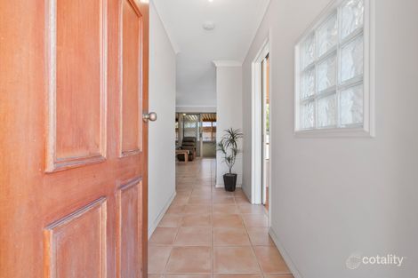 Property photo of 9 Scrubbird Court Greenfields WA 6210
