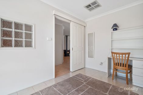 Property photo of 9 Scrubbird Court Greenfields WA 6210