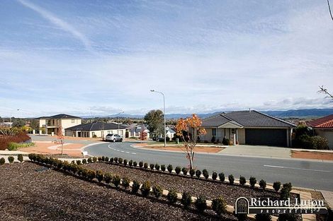 Property photo of 28 Branson Street Dunlop ACT 2615