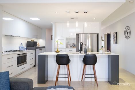 Property photo of 6 Chieftain Pass Madora Bay WA 6210