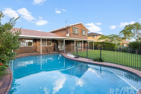 Property photo of 33 Bridgnorth Street Carindale QLD 4152
